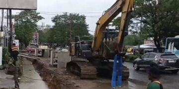 Pemasangan U-Ditch di Ruas Aroepala Dikebut, Gubernur Sulsel: Kita Maksimalkan Saluran Drainasenya